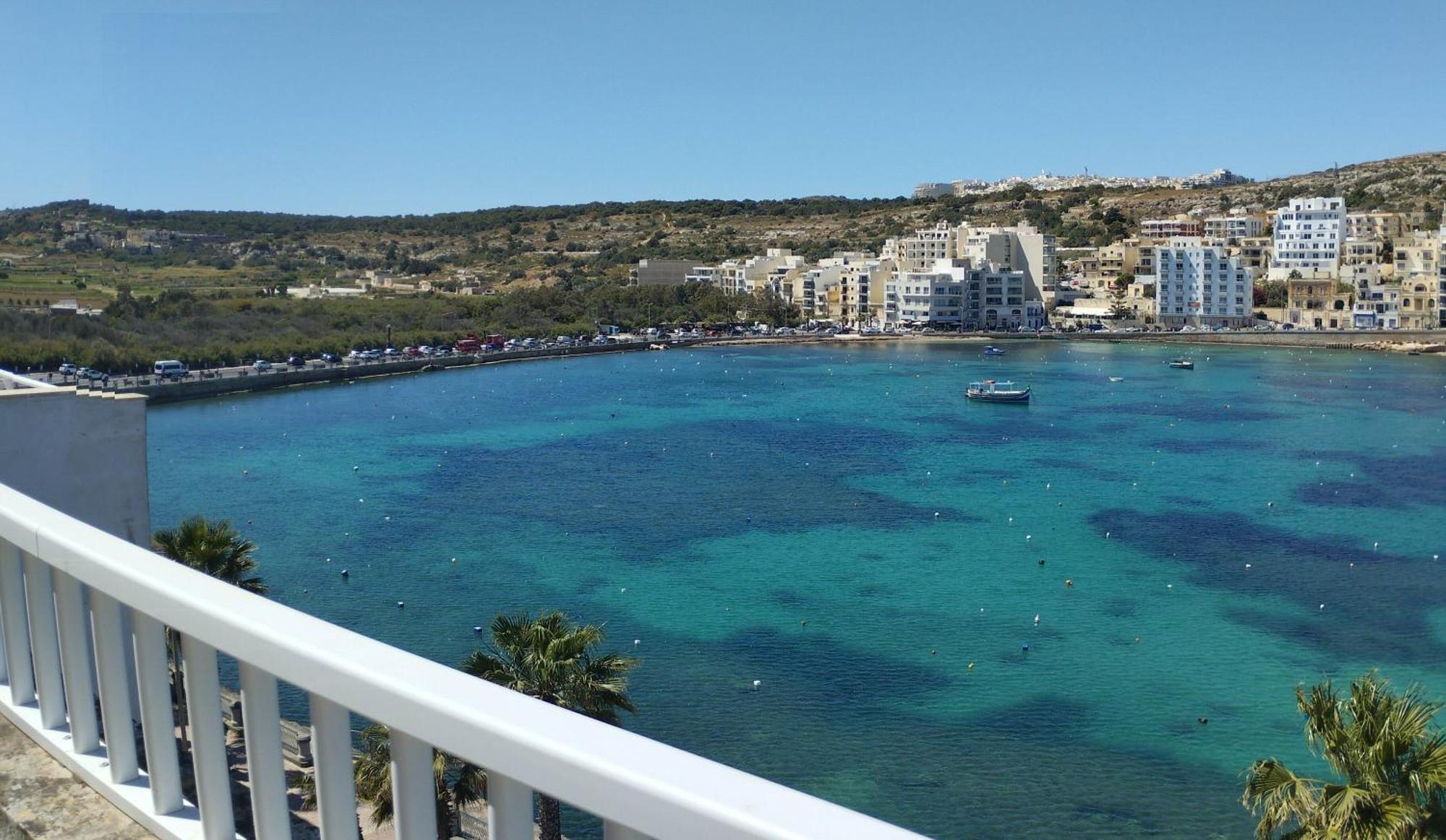 Apartmán Blue Harbour Seafront Penthouse With Large Terrace With Panoramic Sea Views - By Getawaysmalta St. Paul's Bay Exteriér fotografie